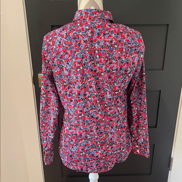 J.Crew Cotton Red and Blue Floral Preppy Button Down Shirt Size M - Picture 6 of 8